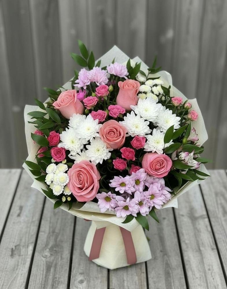 Букет цветов из: Альстромерии, Гвоздики, Розы и Хризантемы в Ставропольском
