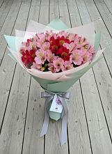Букет цветов из:  Альстромерии #REPLACE_PRED# Ставропольском