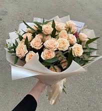 Букет Кремовые розы Латте в Ставропольском
