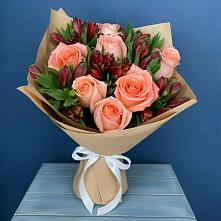 Букет цветов из:  Розы и Альстромерии в Ставропольском