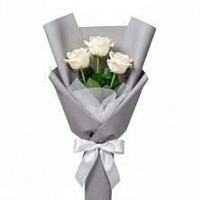 Букет 3 белые розы в Ставропольском