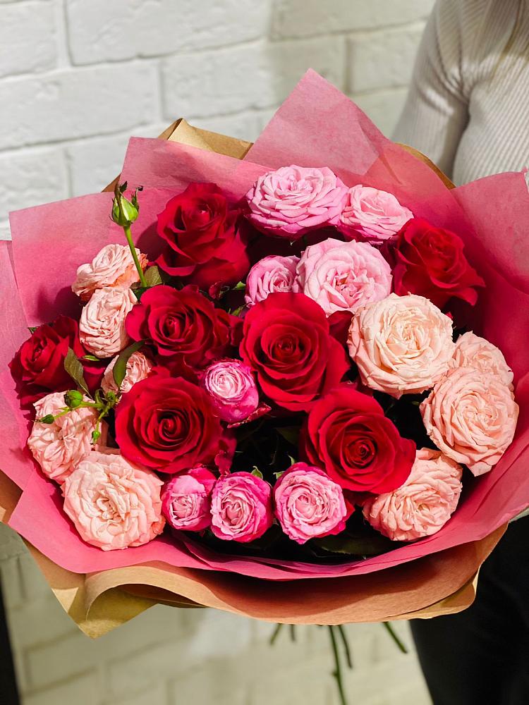 Букет цветов из: Розы в Ставропольском