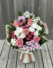 Букет цветов из:  Альстромерии, Гвоздики, Розы и Хризантемы #REPLACE_PRED# Ставропольском