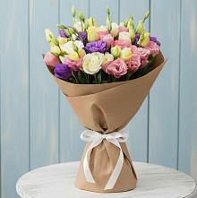 Букет цветов из:  Лизиантусы в Ставропольском