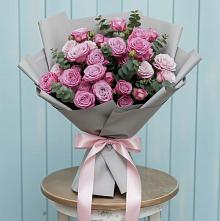 Букет цветов из:  Розы #REPLACE_PRED# Ставропольском